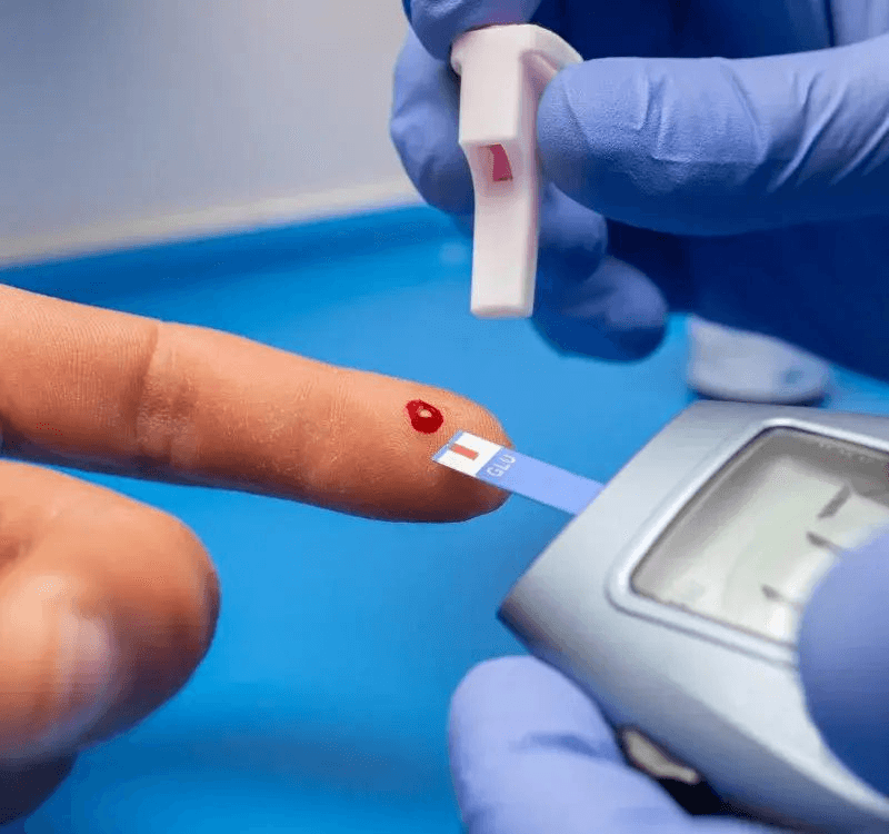 Longevity and metabolic wellness imagery for diabetes-related consultation.
